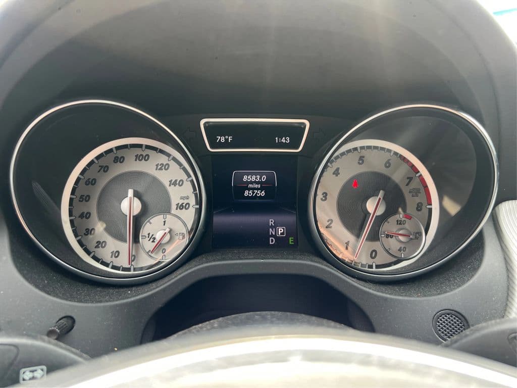 Image 15 of car 2015 Mercedes-Benz GLA-Class