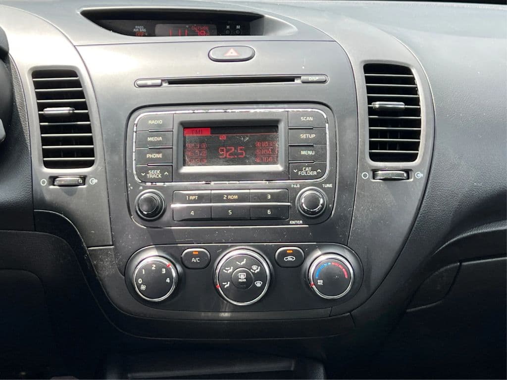 Image 13 of car 2016 Kia Forte5