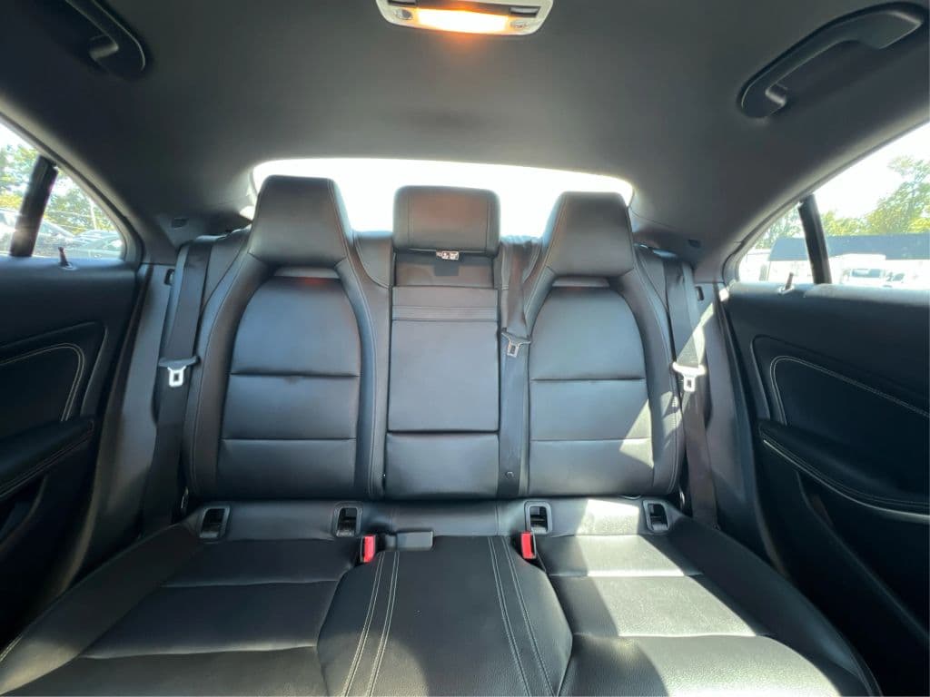 Image 14 of car 2017 Mercedes-Benz CLA