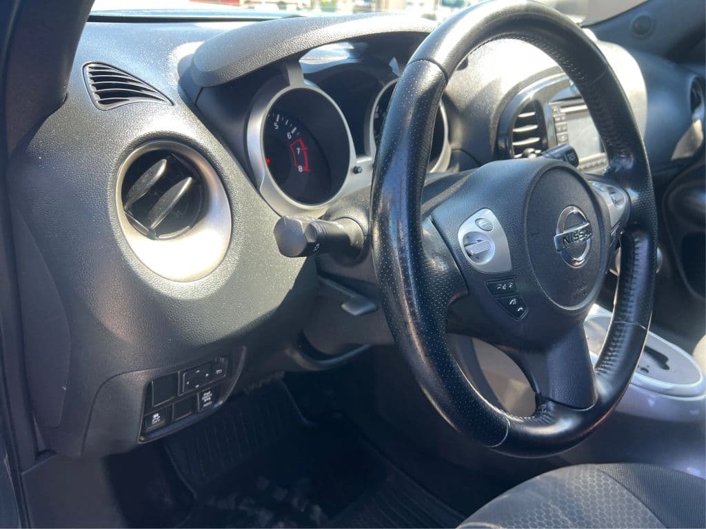 Image 17 of car 2013 Nissan JUKE