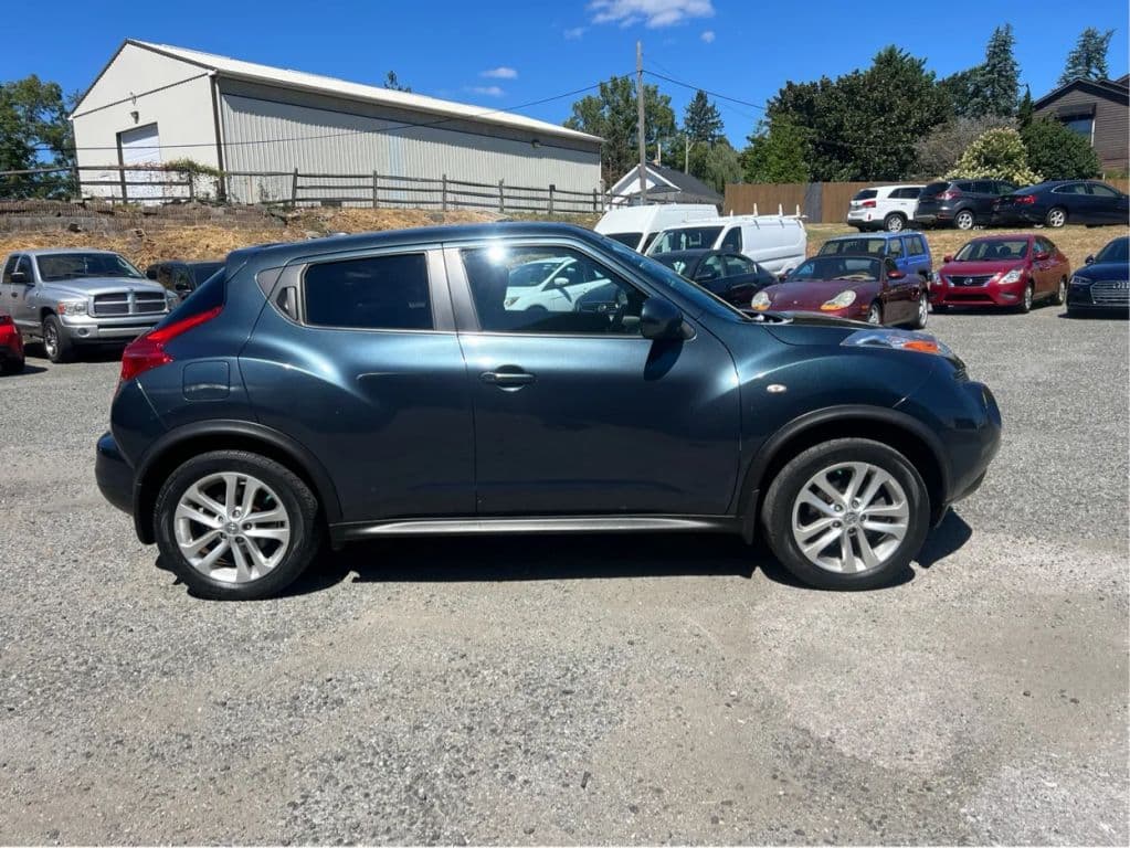 Image 3 of car 2013 Nissan JUKE