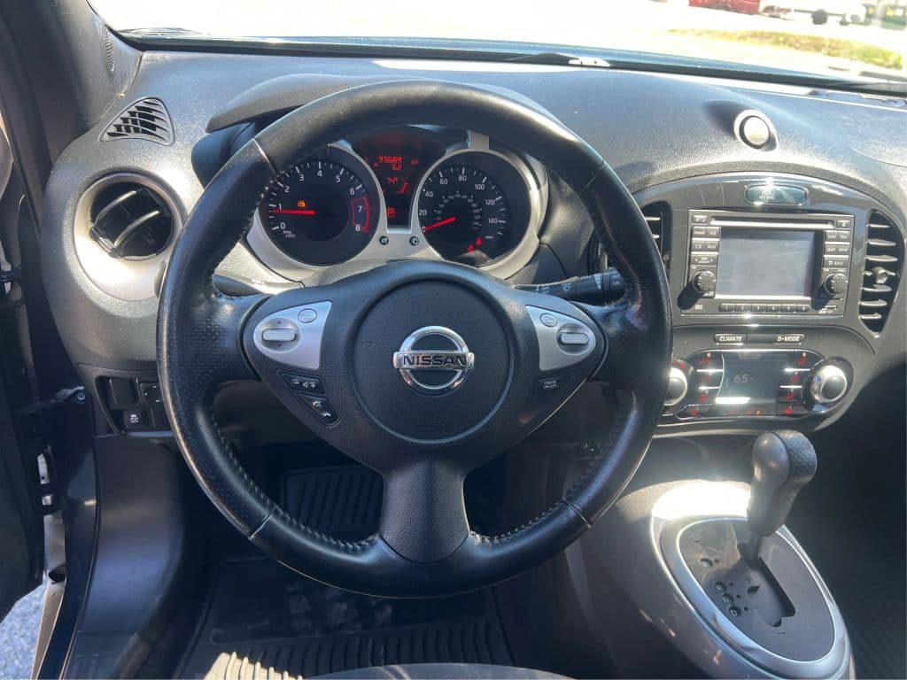 Image 16 of car 2013 Nissan JUKE