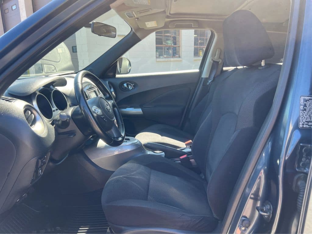 Image 8 of car 2013 Nissan JUKE