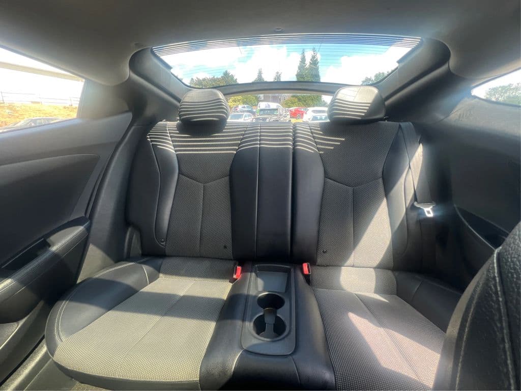 Image 14 of car 2015 Hyundai Veloster