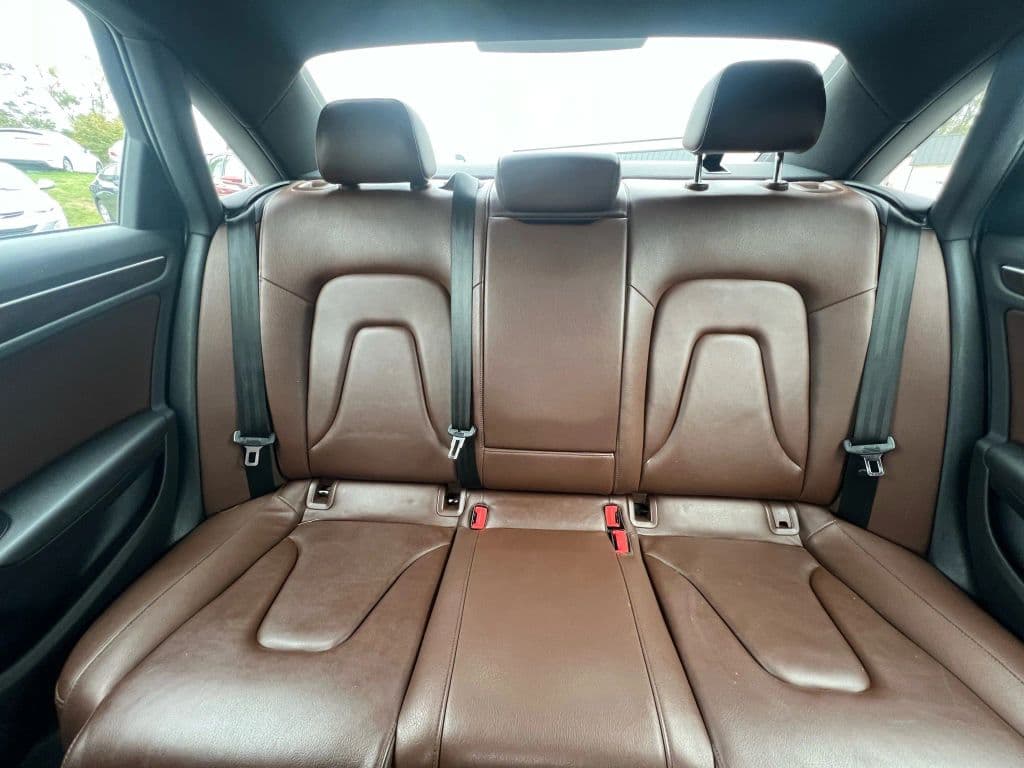 Image 22 of car 2015 Audi A4