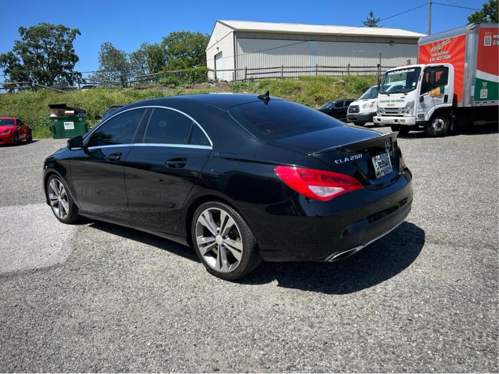 Image 6 of car 2017 Mercedes-Benz CLA