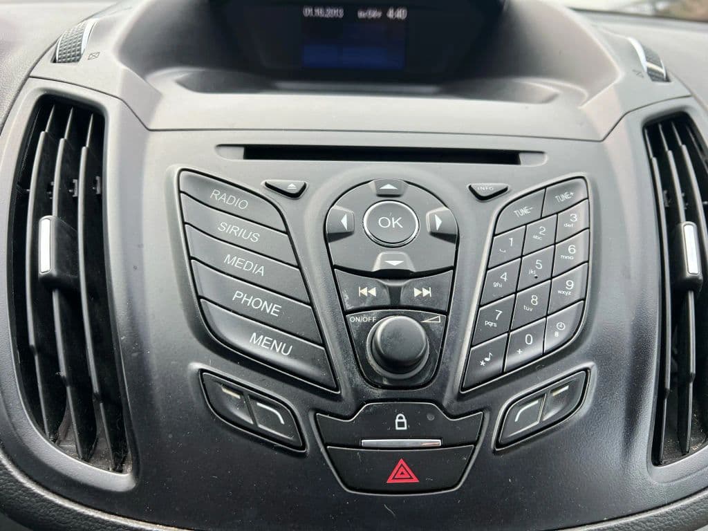 Image 10 of car 2013 Ford Escape