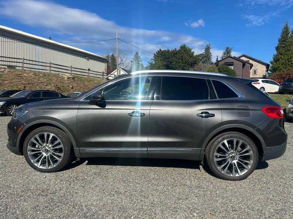 Image 7 of car 2017 Lincoln MKX