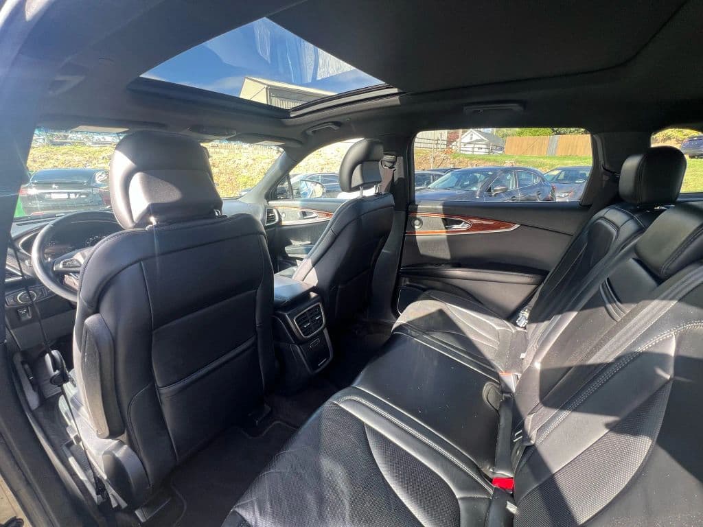 Image 20 of car 2017 Lincoln MKX