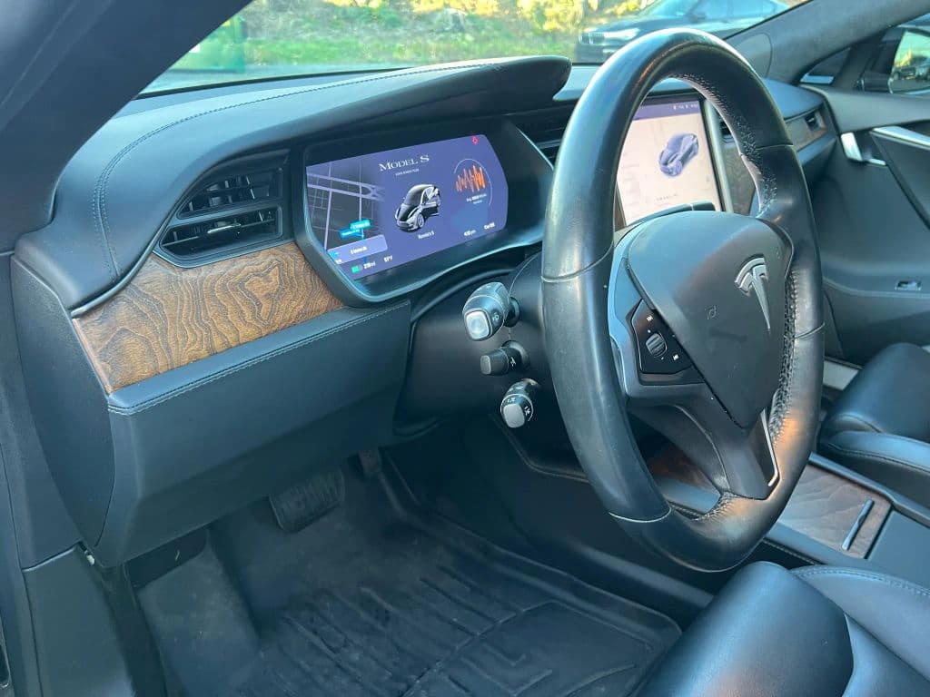 Image 19 of car 2020 Tesla Model S