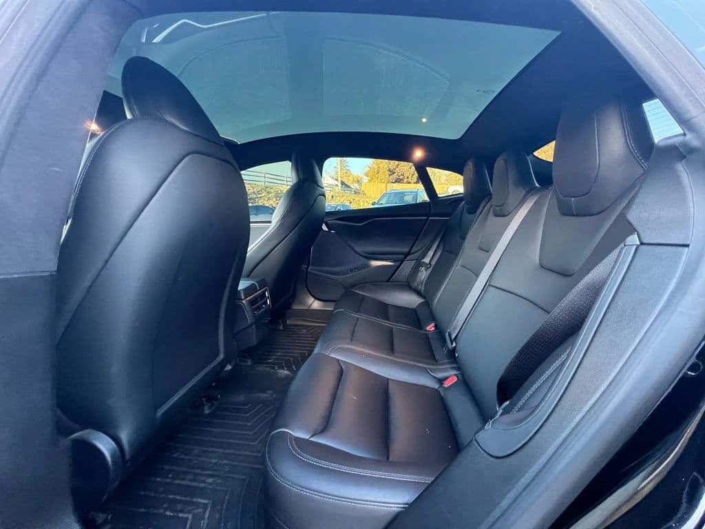 Image 21 of car 2020 Tesla Model S