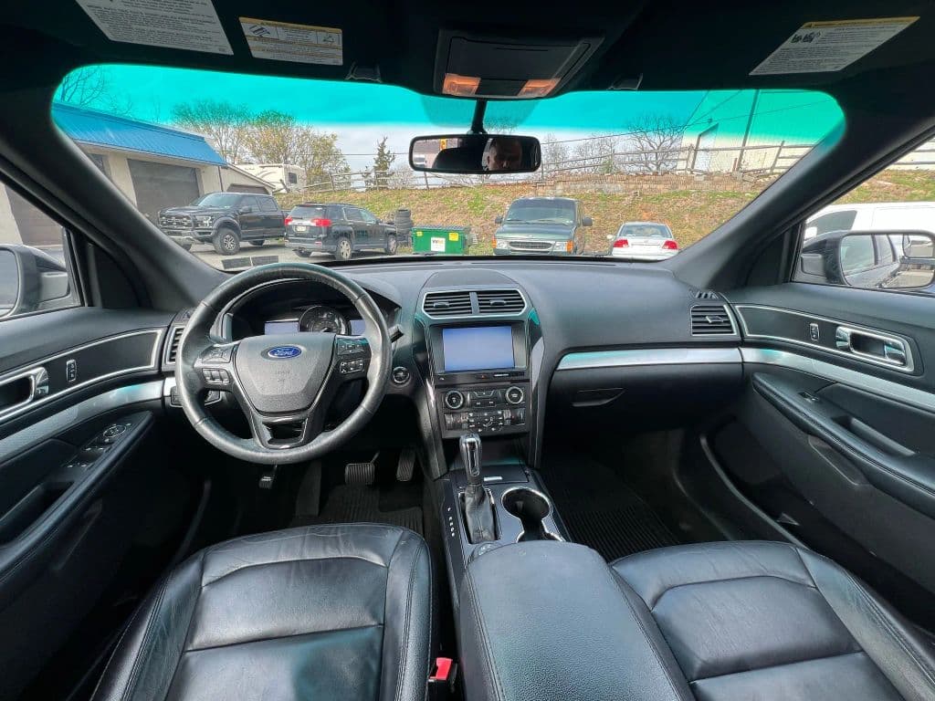 Image 14 of car 2016 Ford Explorer