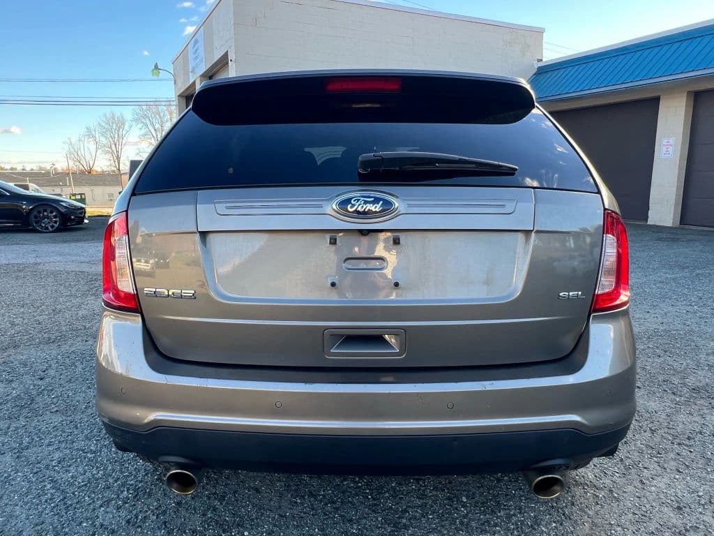 Image 5 of car 2013 Ford Edge