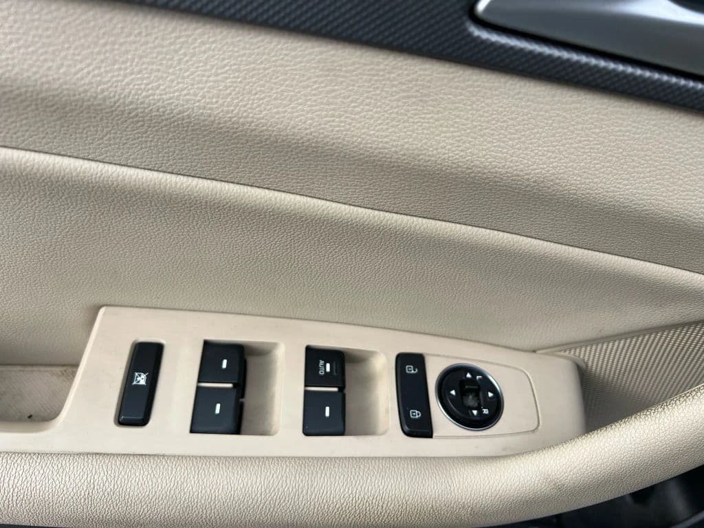 Image 20 of car 2015 Hyundai Sonata