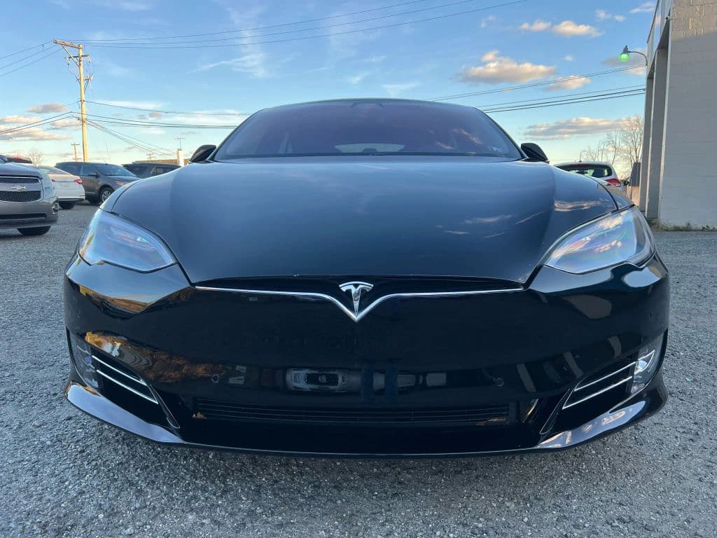 Image 1 of car 2020 Tesla Model S