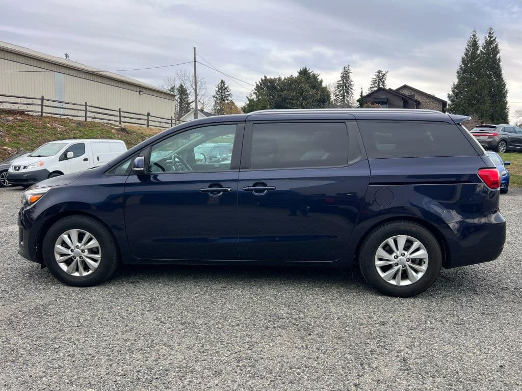 Image 7 of car 2018 Kia Sedona