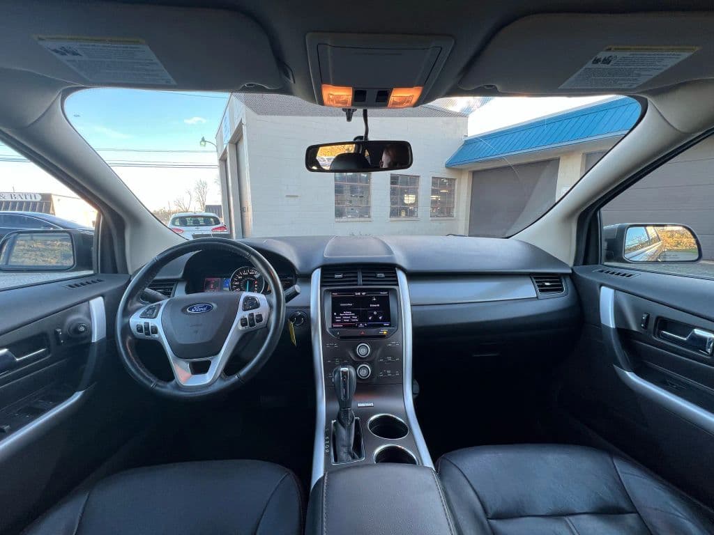 Image 13 of car 2013 Ford Edge