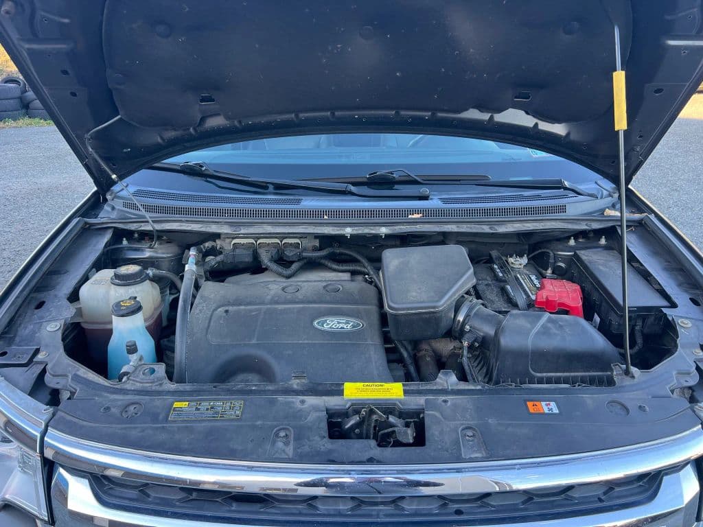 Image 10 of car 2013 Ford Edge