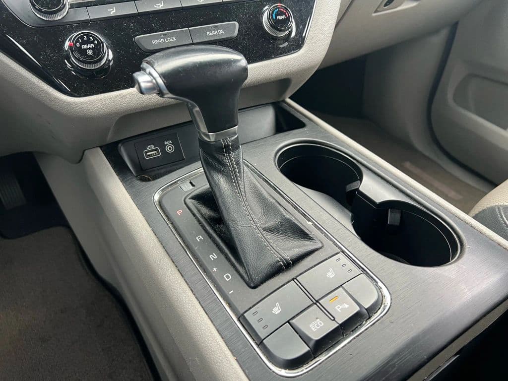 Image 17 of car 2018 Kia Sedona