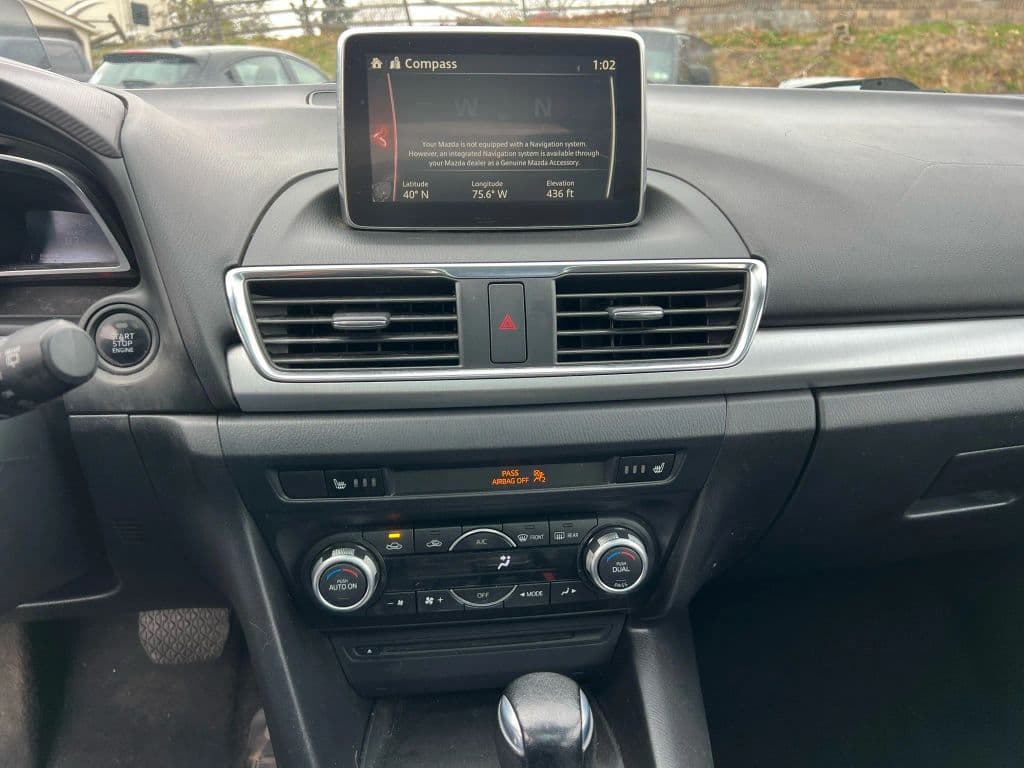 Image 16 of car 2016 MAZDA MAZDA3