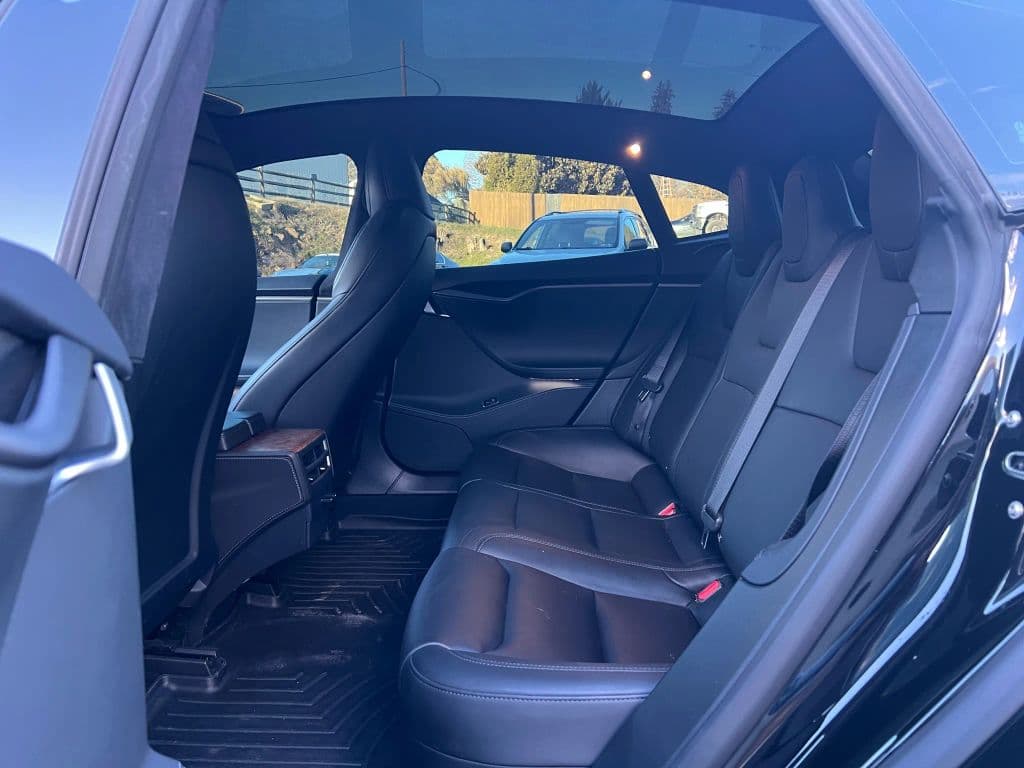 Image 9 of car 2020 Tesla Model S