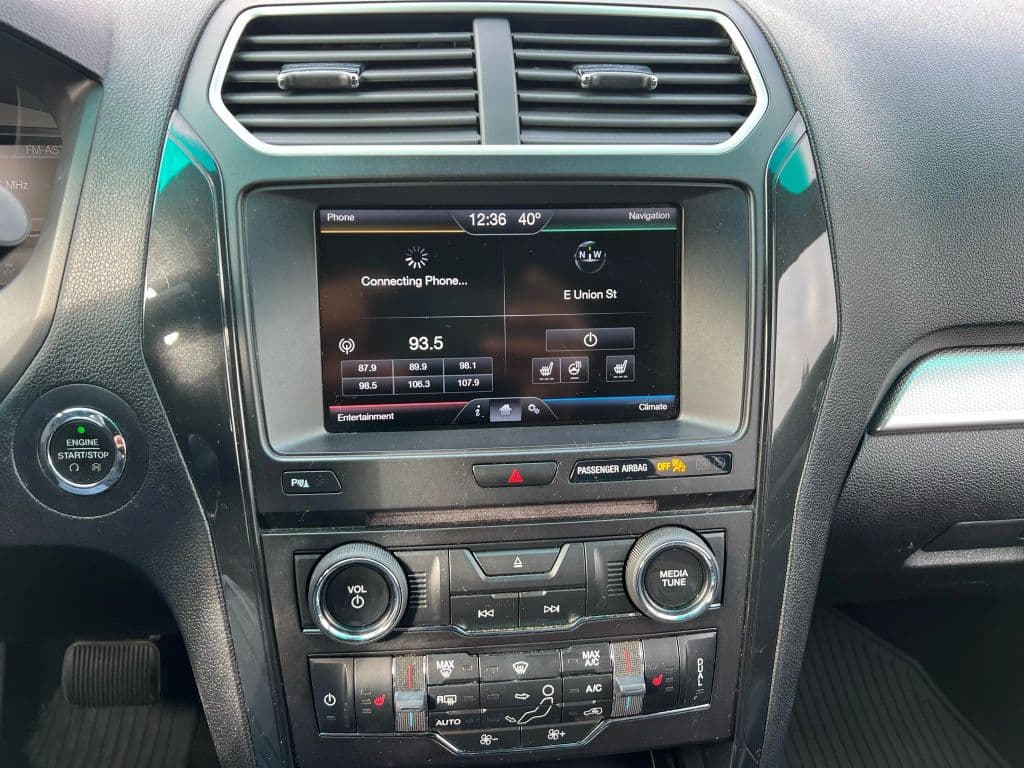 Image 16 of car 2016 Ford Explorer