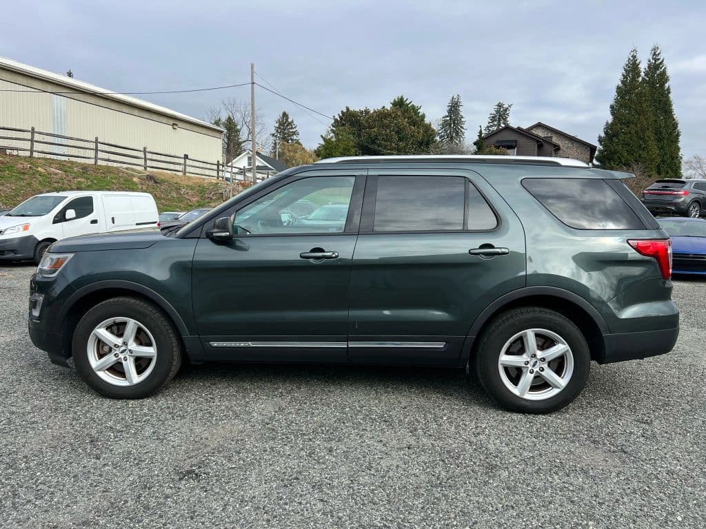 Image 7 of car 2016 Ford Explorer